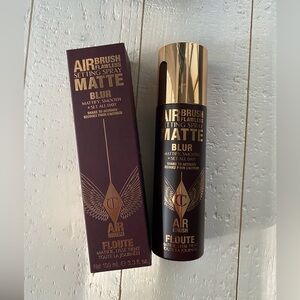 Charlotte tilbury airbrush flawless matte blur setting spray